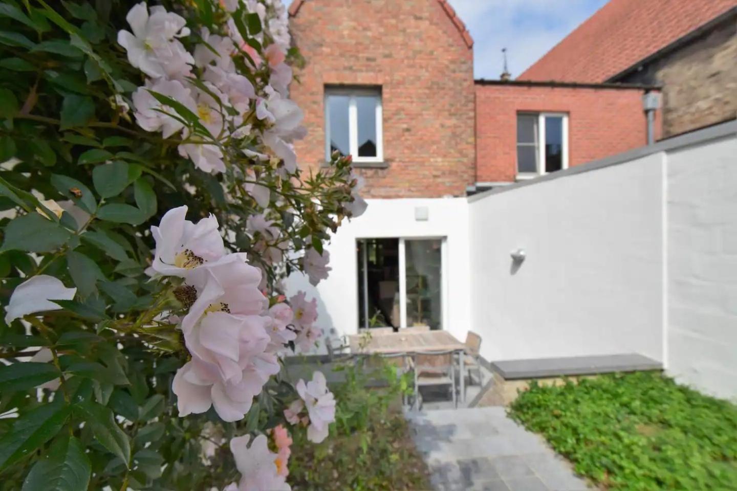 Brugse Charme Huis Met Tuin Aan Het Water 8P ブルージュ エクステリア 写真